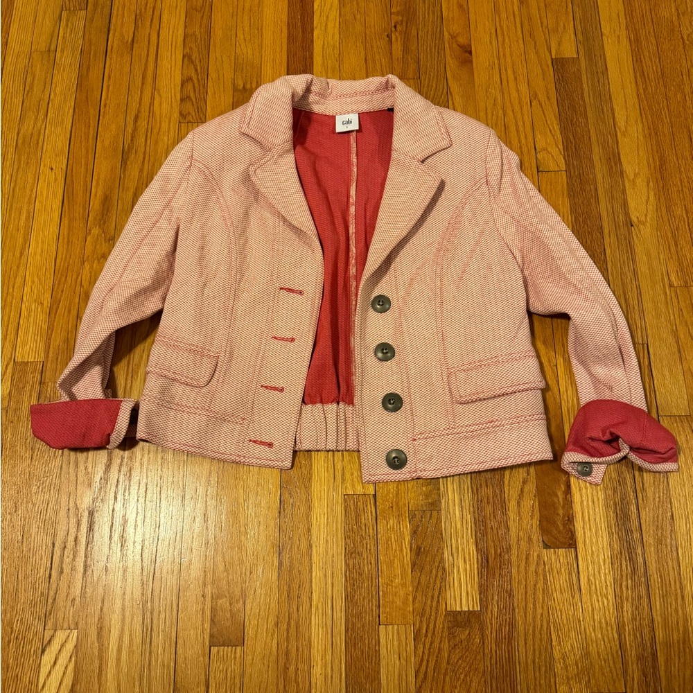 CAbi Size Medium Amelia Knit Cropped Blazer Jacket
Button Front Pink 5301